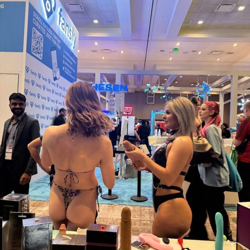 POC 8.5" Dildo - Brown